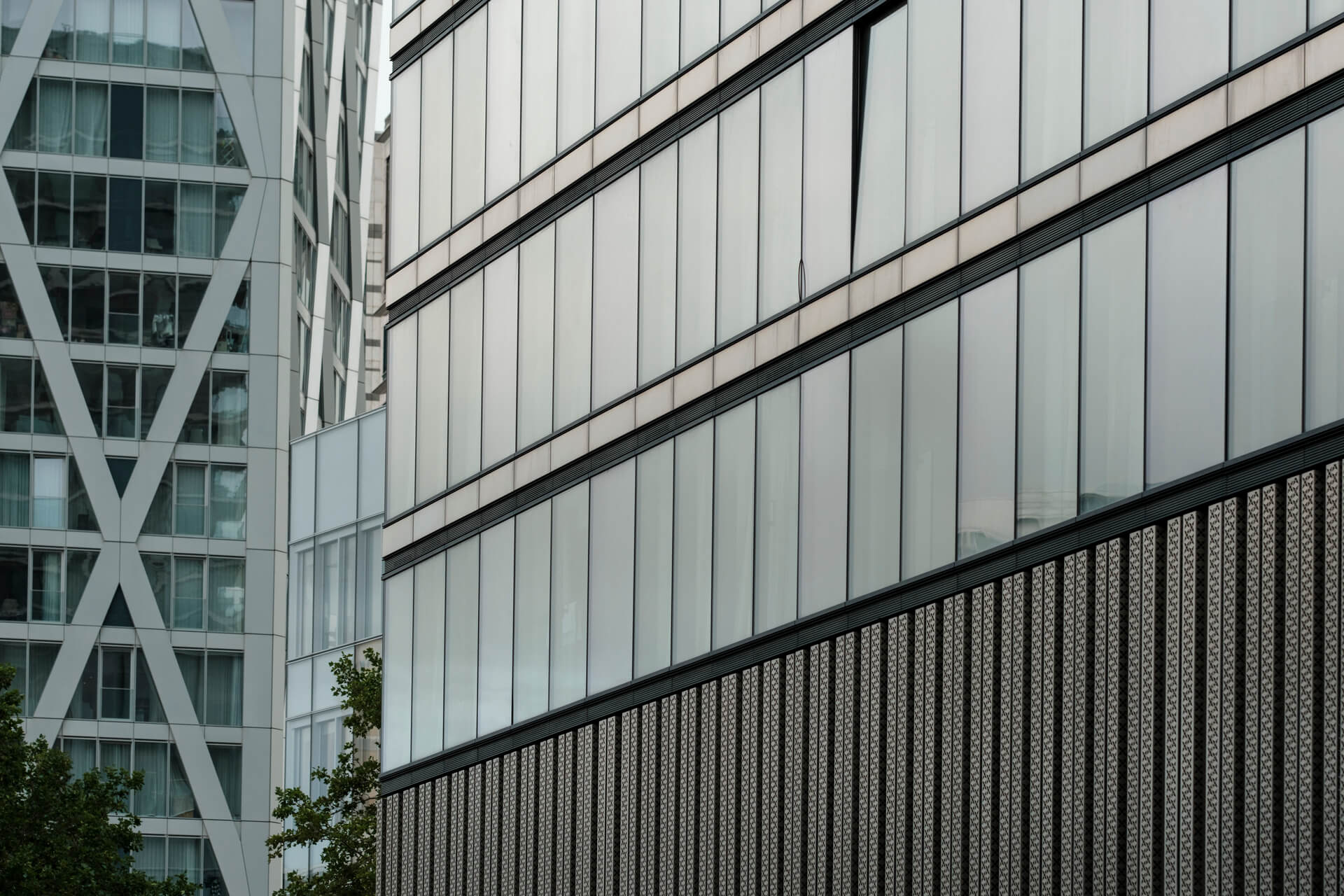 modern-office-building-facade-featuring-geometric-2026-01-11-10-57-51-utc (1)